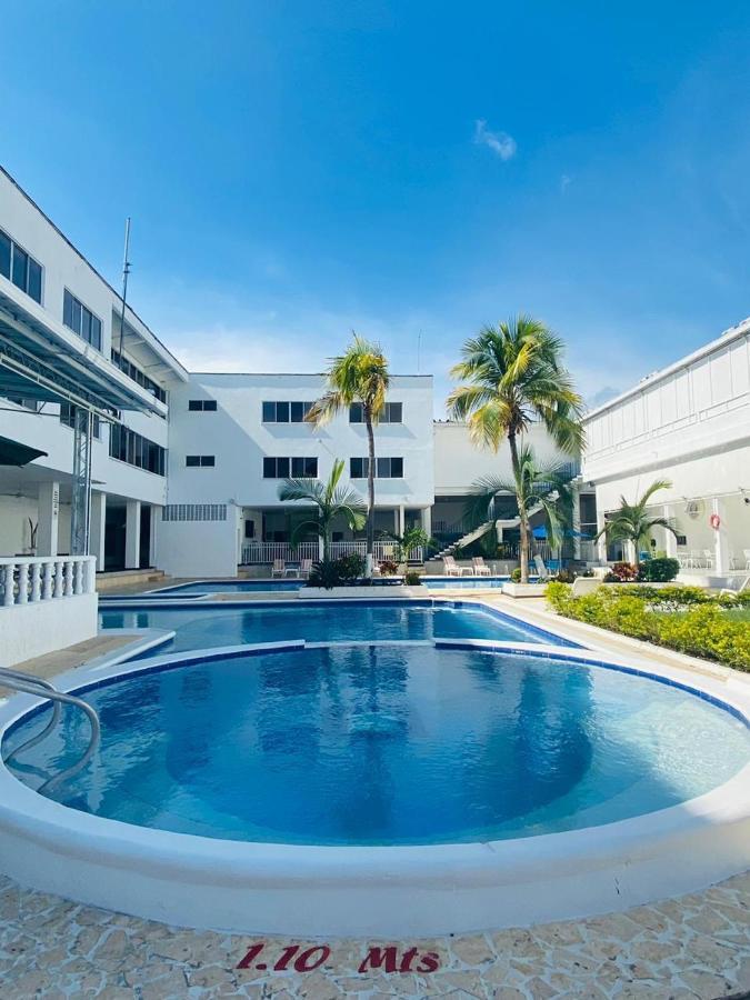 Hotel Mall Santana Del Rio La Dorada Buitenkant foto